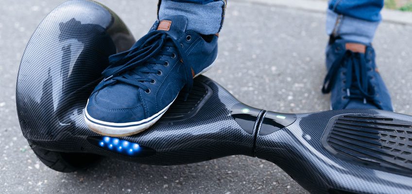 Hoverboard : quels sont les avantages et les informations importantes à connaître sur ce moyen de transport ?